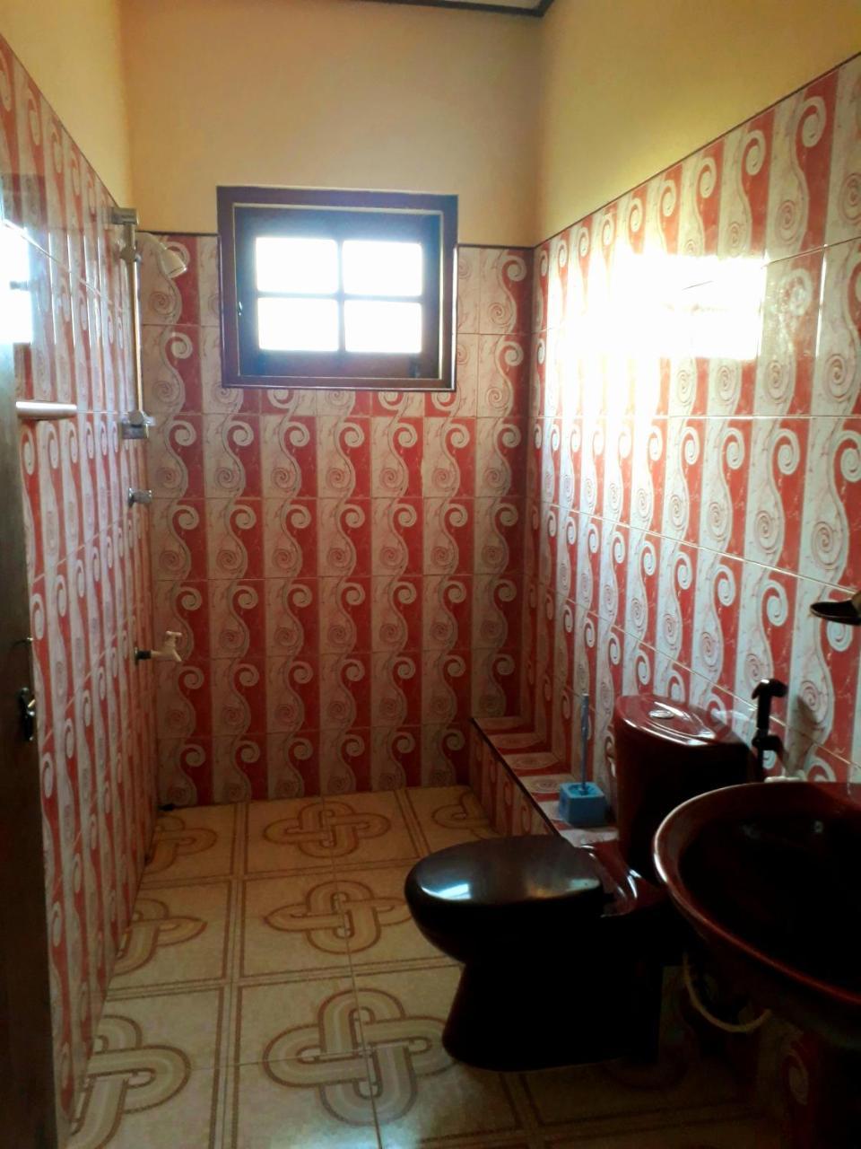 Guesthouse Sunshine Aluthgama Esterno foto