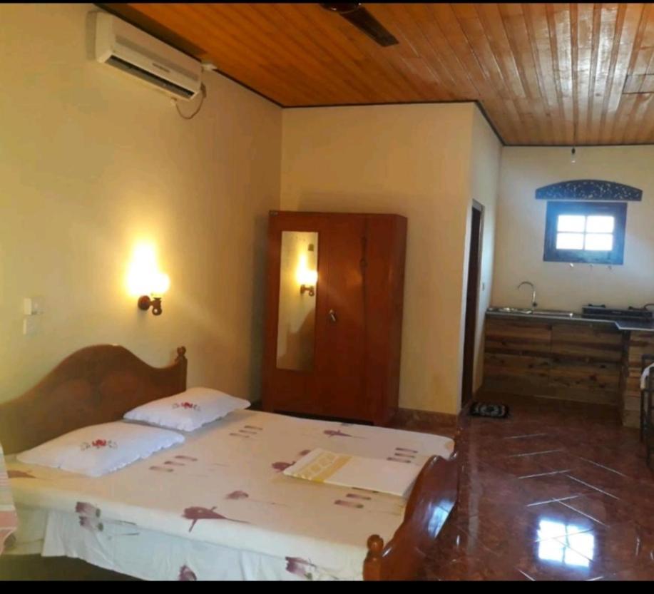 Guesthouse Sunshine Aluthgama Esterno foto